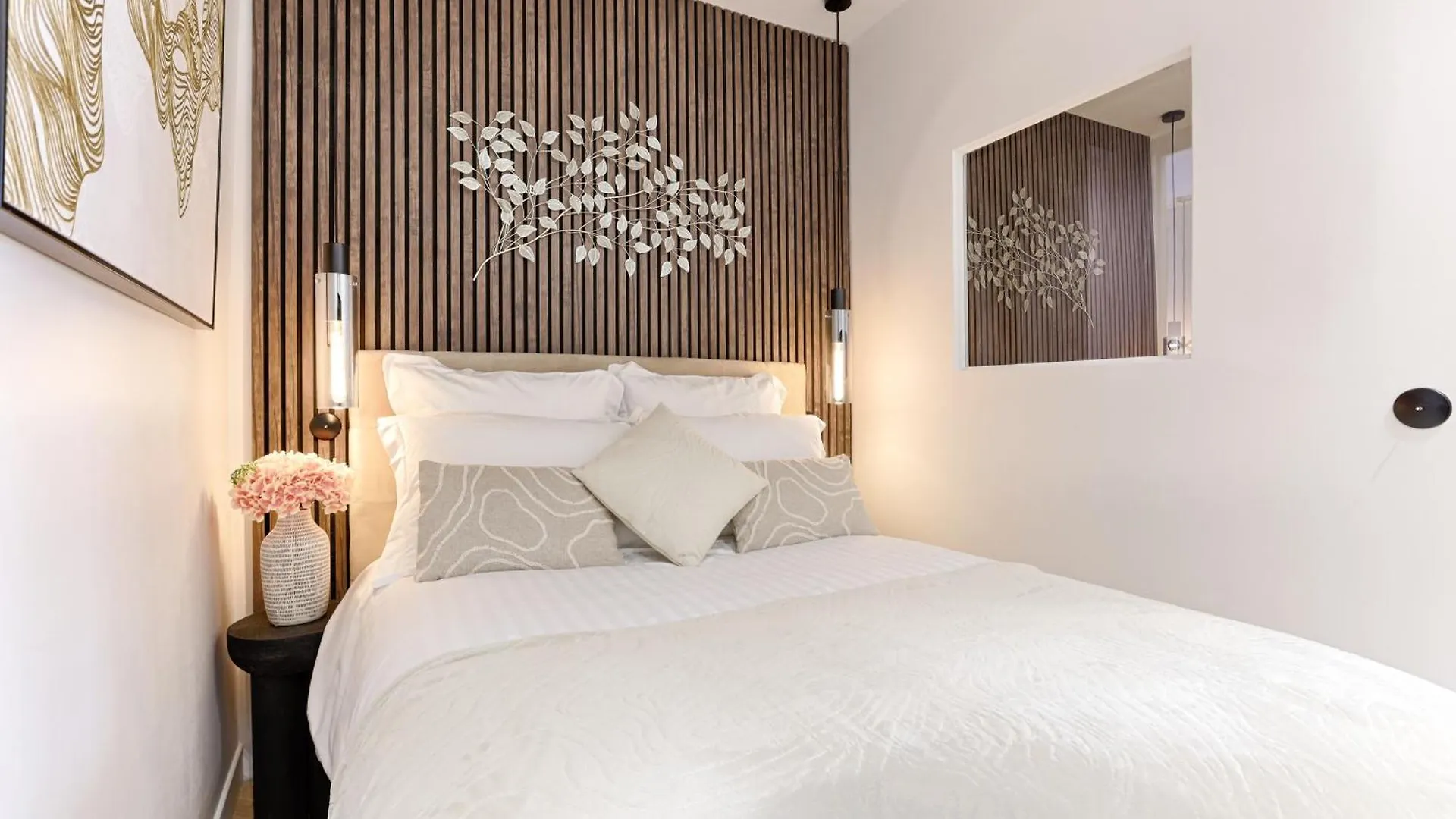 Stylish 2 Bedroom Near Montmartre Sacre Coeur *
